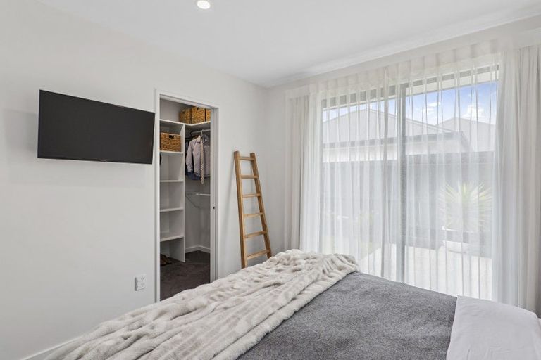 Photo of property in 13 Dollar Place, Prebbleton, 7604