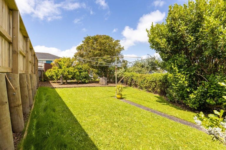Photo of property in 148 Pembroke Street, Westown, New Plymouth, 4310
