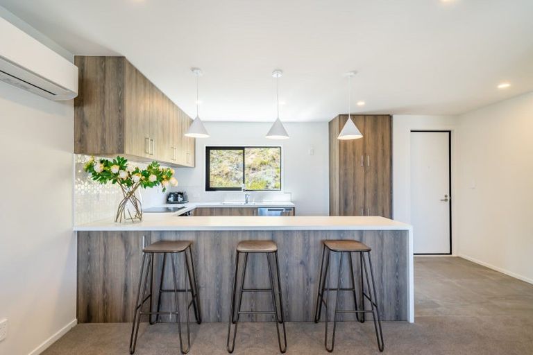 Photo of property in 37 Holystone Road, Whitby, Porirua, 5024