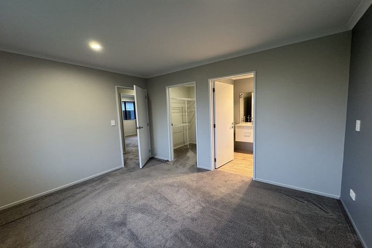 Photo of property in 120 Chinnerys Road, Woodend, 7610