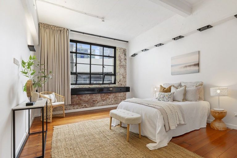 Photo of property in 4/40b Cuba Street, Te Aro, Wellington, 6011