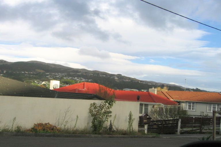 Photo of property in 336 Main Road, Tawa, Wellington, 5028