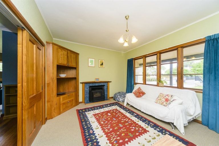 Photo of property in 11 Park Road, West End, Palmerston North, 4412