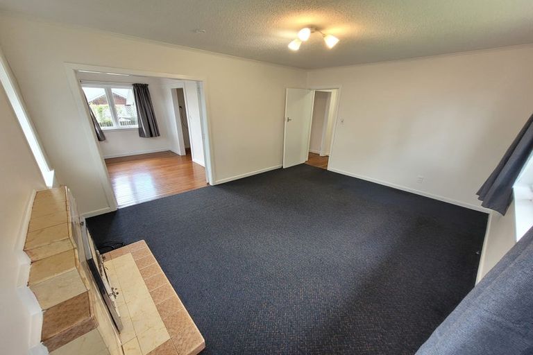 Photo of property in 1/11 Settlement Road, Papakura, 2110