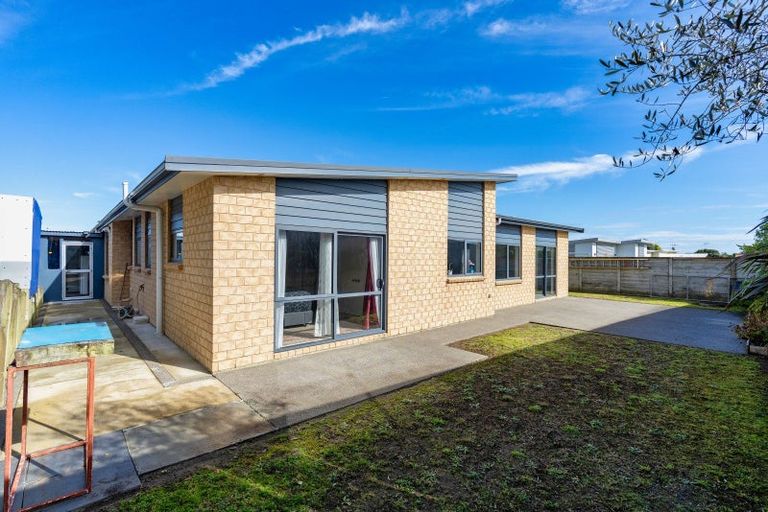 Photo of property in 102 Mountain View Terrace End, Otaki Beach, Otaki, 5512