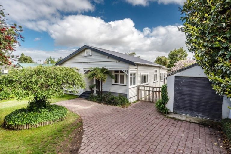 Photo of property in 83 Te Aroha Street, Hamilton East, Hamilton, 3216