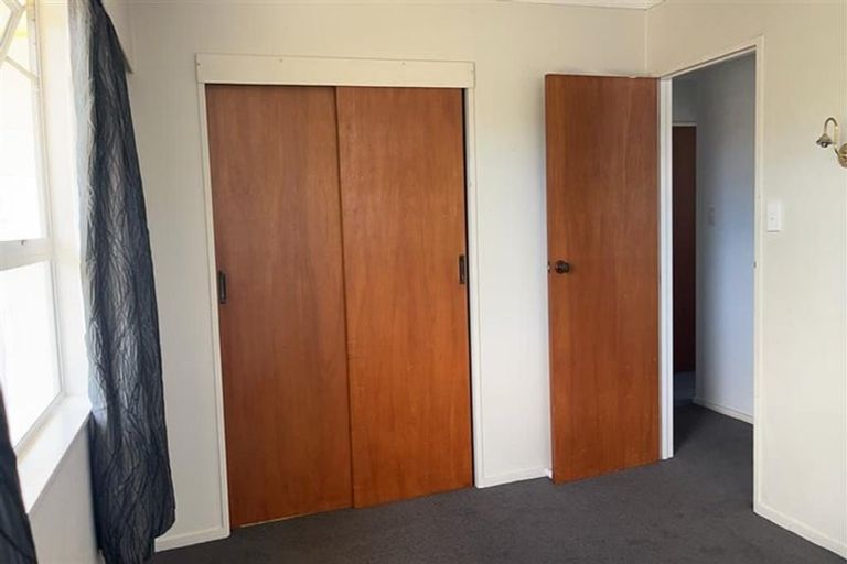 Photo of property in 28 Heather Street, Levin, 5510