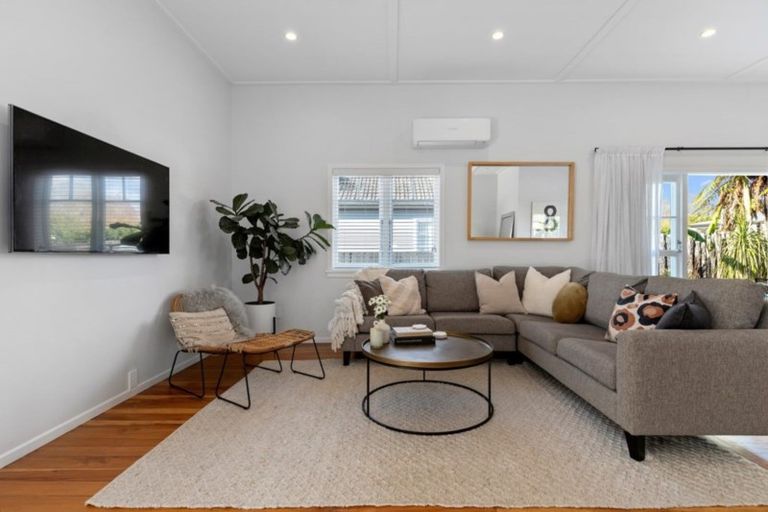 Photo of property in 8a Bains Avenue, Hamilton East, Hamilton, 3216