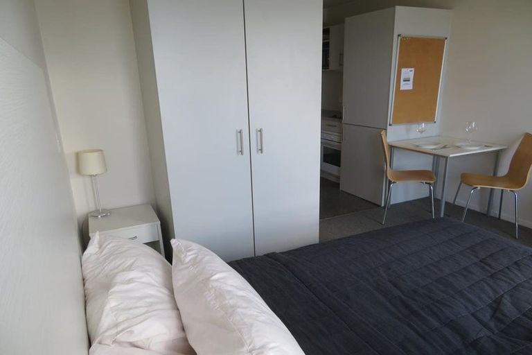 Photo of property in The Peak Apartments, 1001/170 Taranaki Street, Te Aro, Wellington, 6011