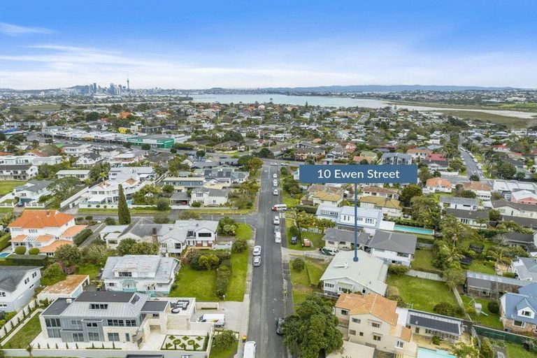 Photo of property in 10 Ewen Street, Takapuna, Auckland, 0622