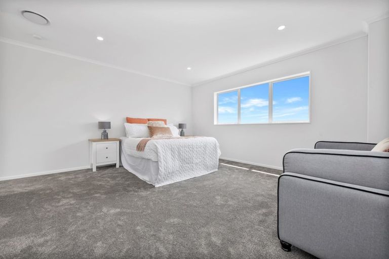 Photo of property in 46 Elevation Street, Flat Bush, Auckland, 2019