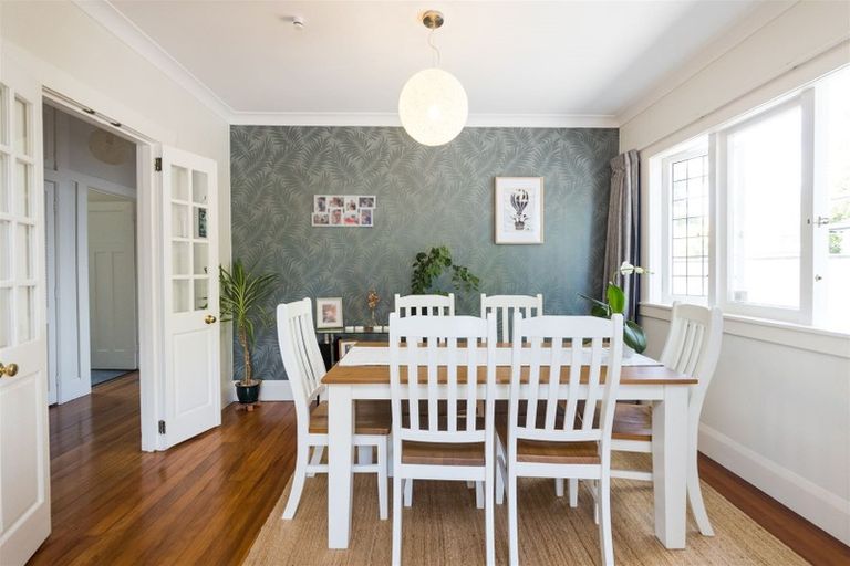 Photo of property in 42 Te Awe Awe Street, Hokowhitu, Palmerston North, 4410