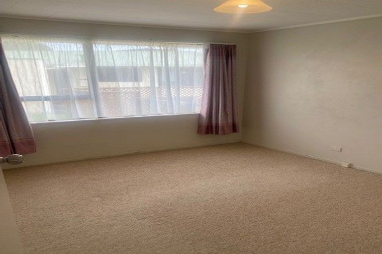 Photo of property in 13 Smeaton Road, Bell Block, New Plymouth, 4312