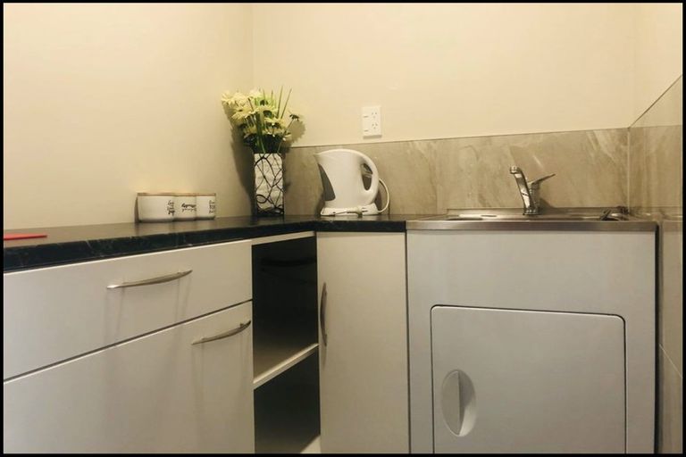 Photo of property in 37 Adamson Road, Flat Bush, Auckland, 2019