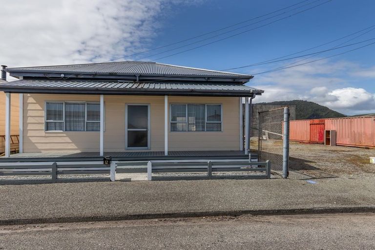 Photo of property in 12 Swainson Street, Greymouth, 7805