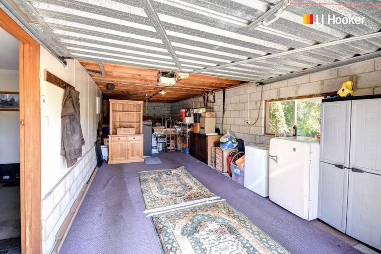 Photo of property in 28 Elwyn Crescent, Green Island, Dunedin, 9018