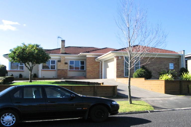 Photo of property in 15 Cardrona Road, Beerescourt, Hamilton, 3200