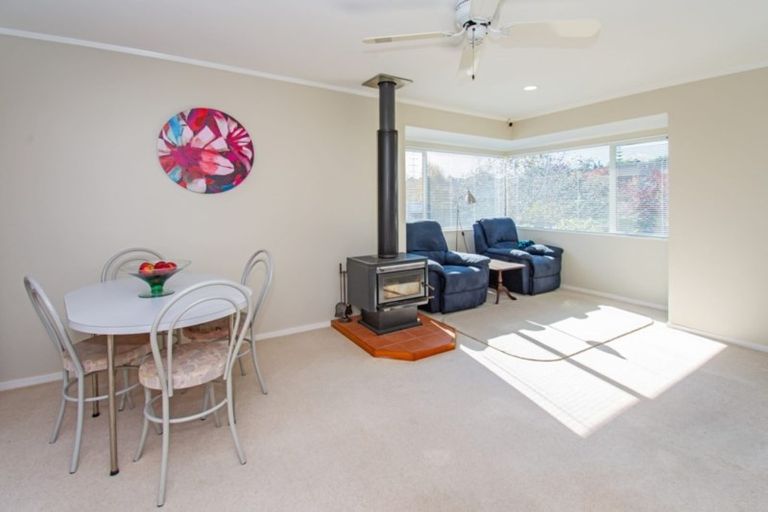 Photo of property in 52 Kuripaka Crescent, The Gardens, Auckland, 2105