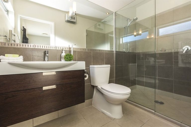 Photo of property in 36 Rhodes Street, Merivale, Christchurch, 8014