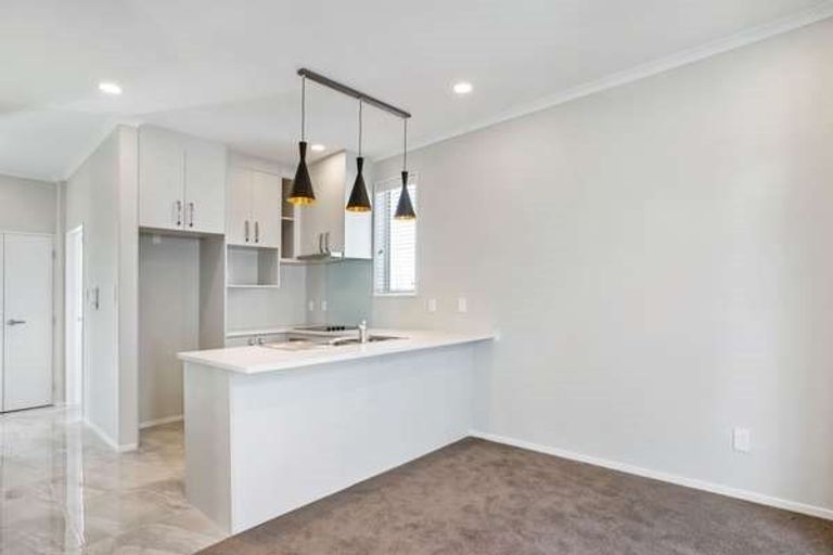 Photo of property in 35 Bellbird Street, Papakura, 2110