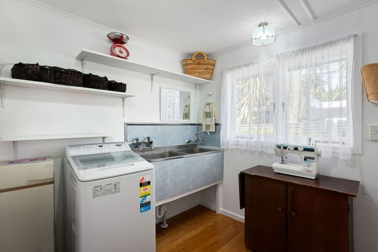 Photo of property in 16g Church Street, Katikati, 3129