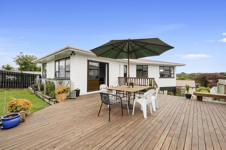 Photo of property in 28 Kingsford Street, Bell Block, New Plymouth, 4312