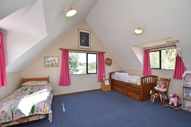 Photo of property in 82 Dunlop Street, Wallacetown, 9816