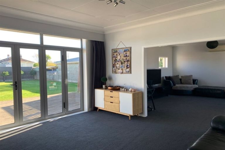 Photo of property in 19 Milton Street, Gore, 9710