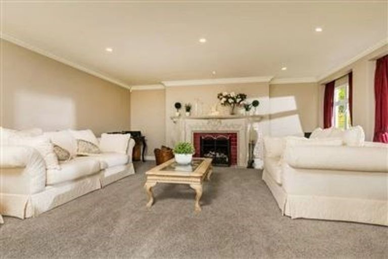 Photo of property in 12 Bushlands Park Drive, Albany, Auckland, 0632