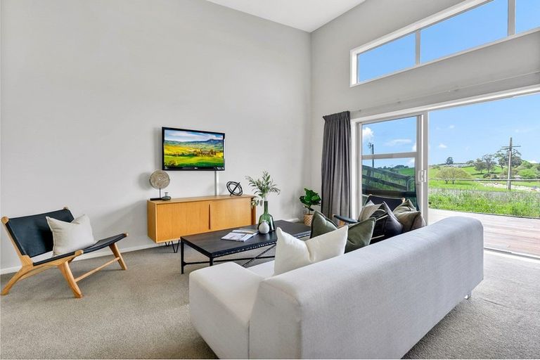 Photo of property in 18 Castleton Way, Flagstaff, Hamilton, 3210