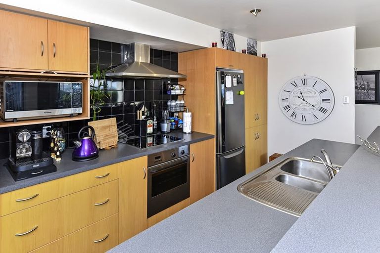 Photo of property in 22a Torkar Road, Clarks Beach, 2122