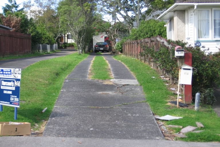 Photo of property in 22 Essex Street, Te Atatu South, Auckland, 0610