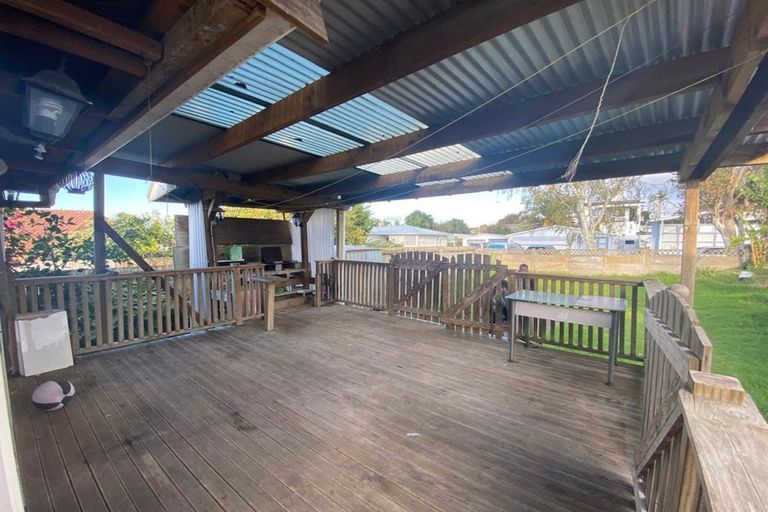 Photo of property in 12 Nicola Place, Mangere, Auckland, 2022
