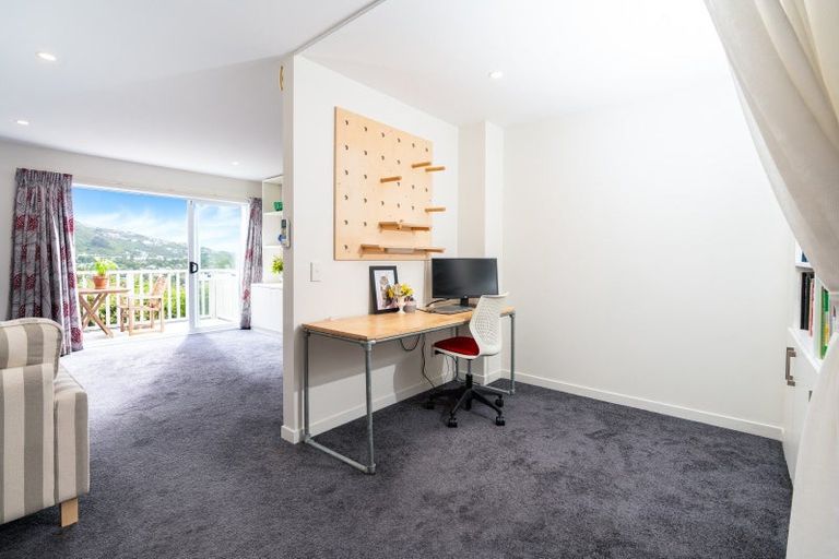 Photo of property in 5/143 Cockayne Road, Khandallah, Wellington, 6035