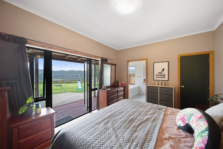 Photo of property in 22 Falls Road, Hunua, Papakura, 2583