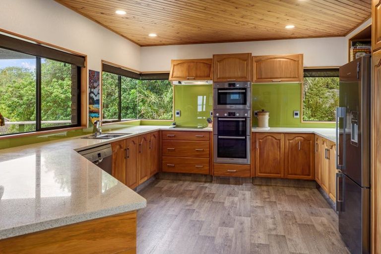 Photo of property in 20 Manganese Point Road, Tamaterau, Whangarei, 0174