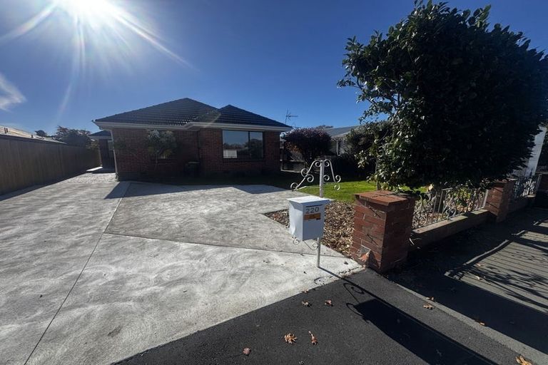 Photo of property in 220 Harewood Road, Bishopdale, Christchurch, 8053