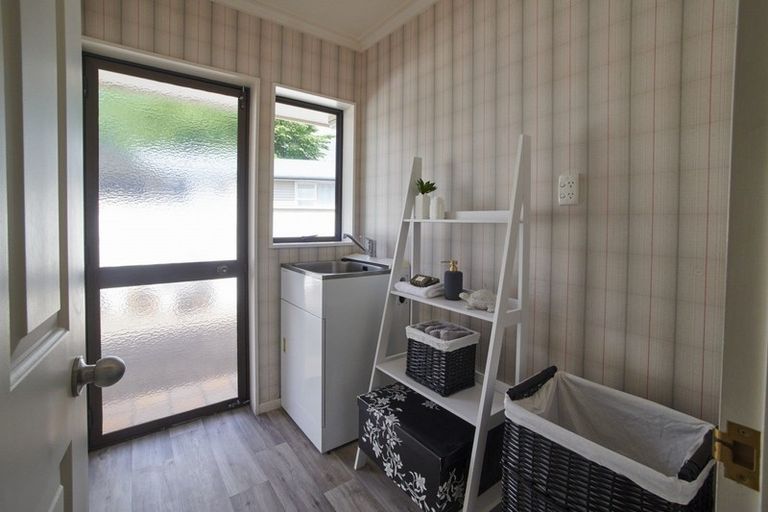 Photo of property in 148b Victoria Street, Cambridge, 3434