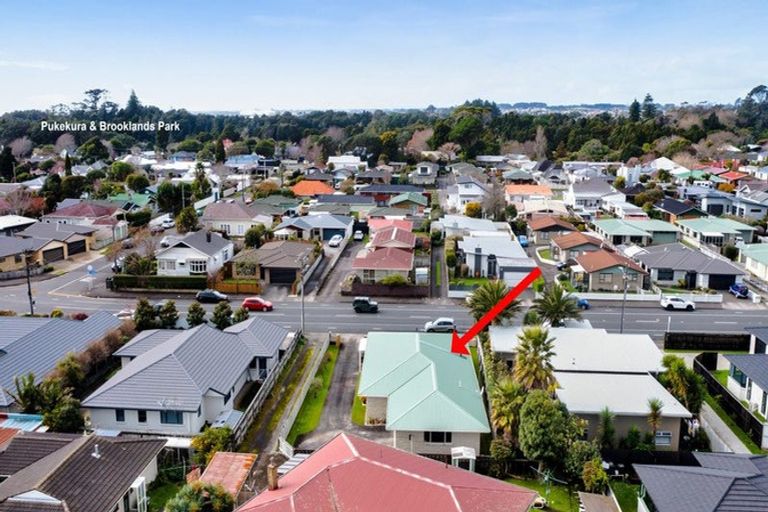 Photo of property in 148 Carrington Street, Lower Vogeltown, New Plymouth, 4310