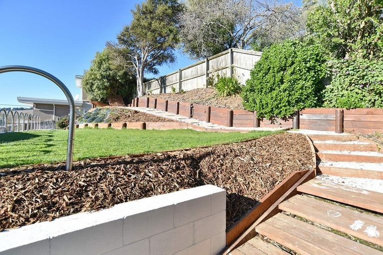 Photo of property in 48 Aotea Terrace, Huntsbury, Christchurch, 8022