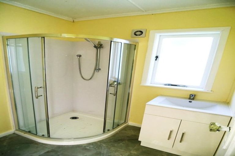 Photo of property in 5 Diamond Lane, Riverhead, 0793