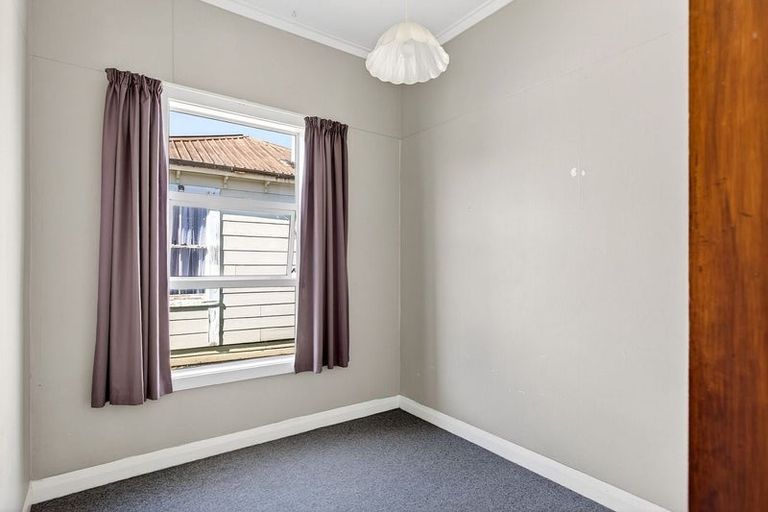 Photo of property in 214 Whitaker Street, Whataupoko, Gisborne, 4010