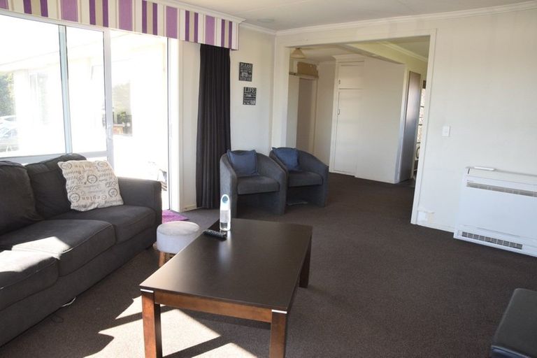 Photo of property in 9 Severn Street, Clifton, Invercargill, 9812