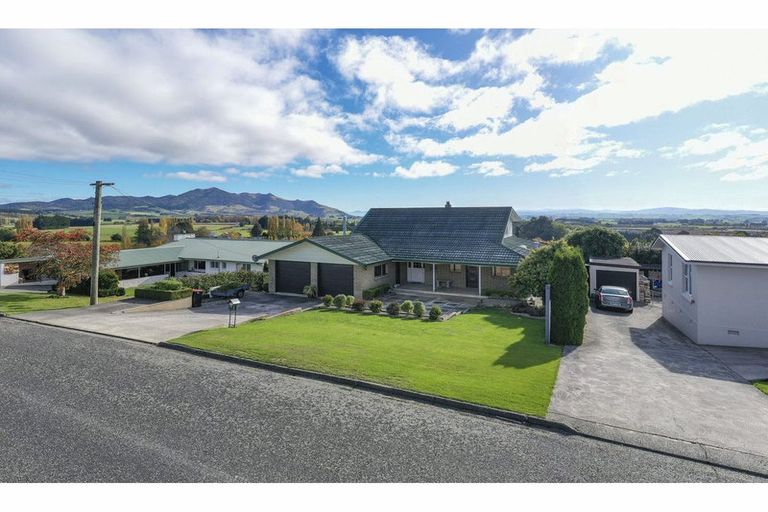 Photo of property in 42 Norton Street, Gore, 9710