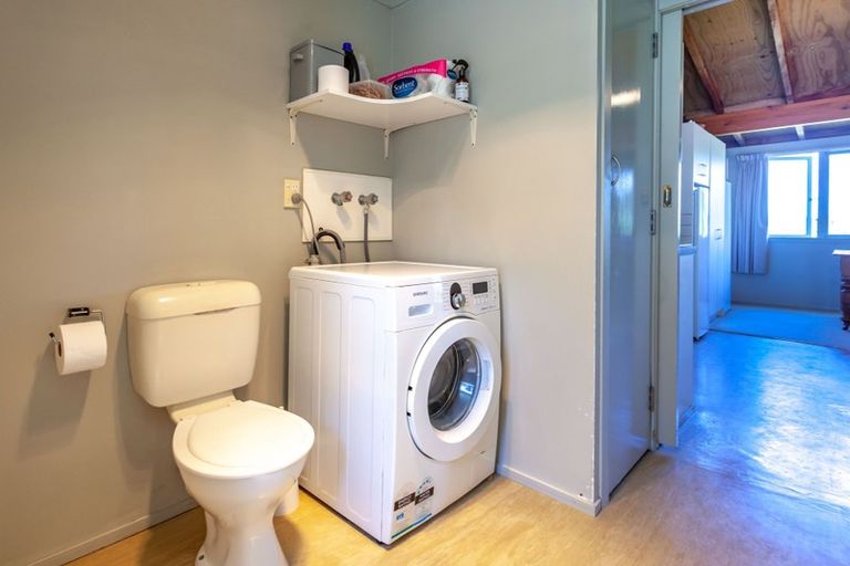 Photo of property in 9 James Street, Coromandel, 3506