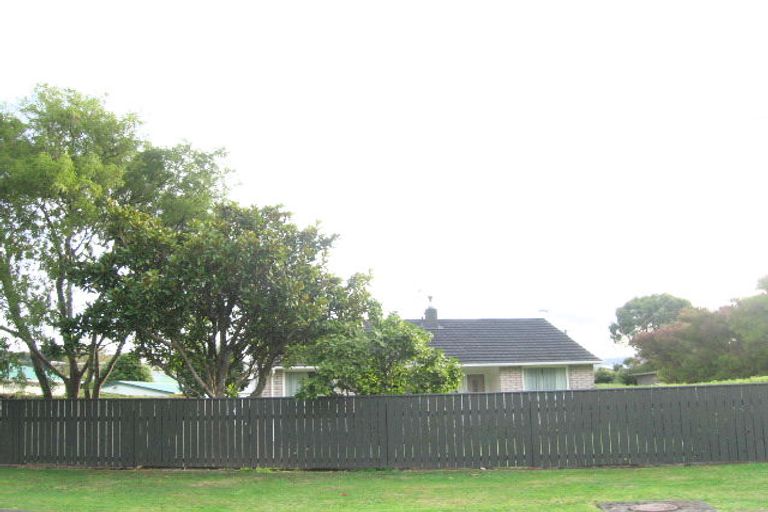 Photo of property in 58 Cruickshank Road, Clouston Park, Upper Hutt, 5018