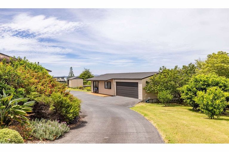 Photo of property in 8 Heron Hill, Kerikeri, 0230