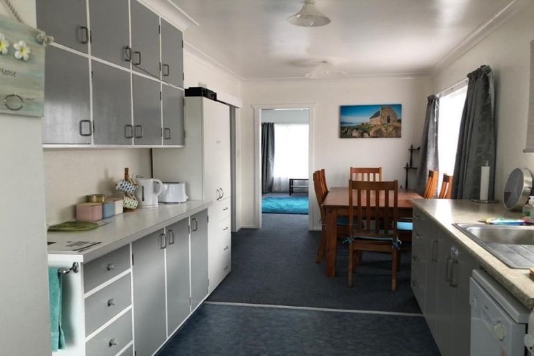 Photo of property in 16 Parker Avenue, Levin, 5510