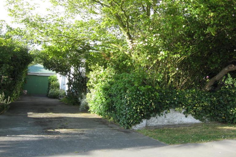 Photo of property in 65 Acacia Avenue, Upper Riccarton, Christchurch, 8041