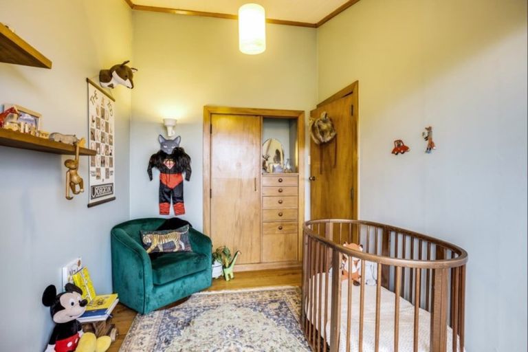 Photo of property in 231 Te Atatu Road, Te Atatu South, Auckland, 0610